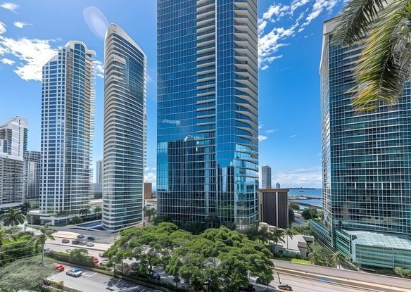 Remote Closing: Compra tu casa en Florida sin salir de tu país