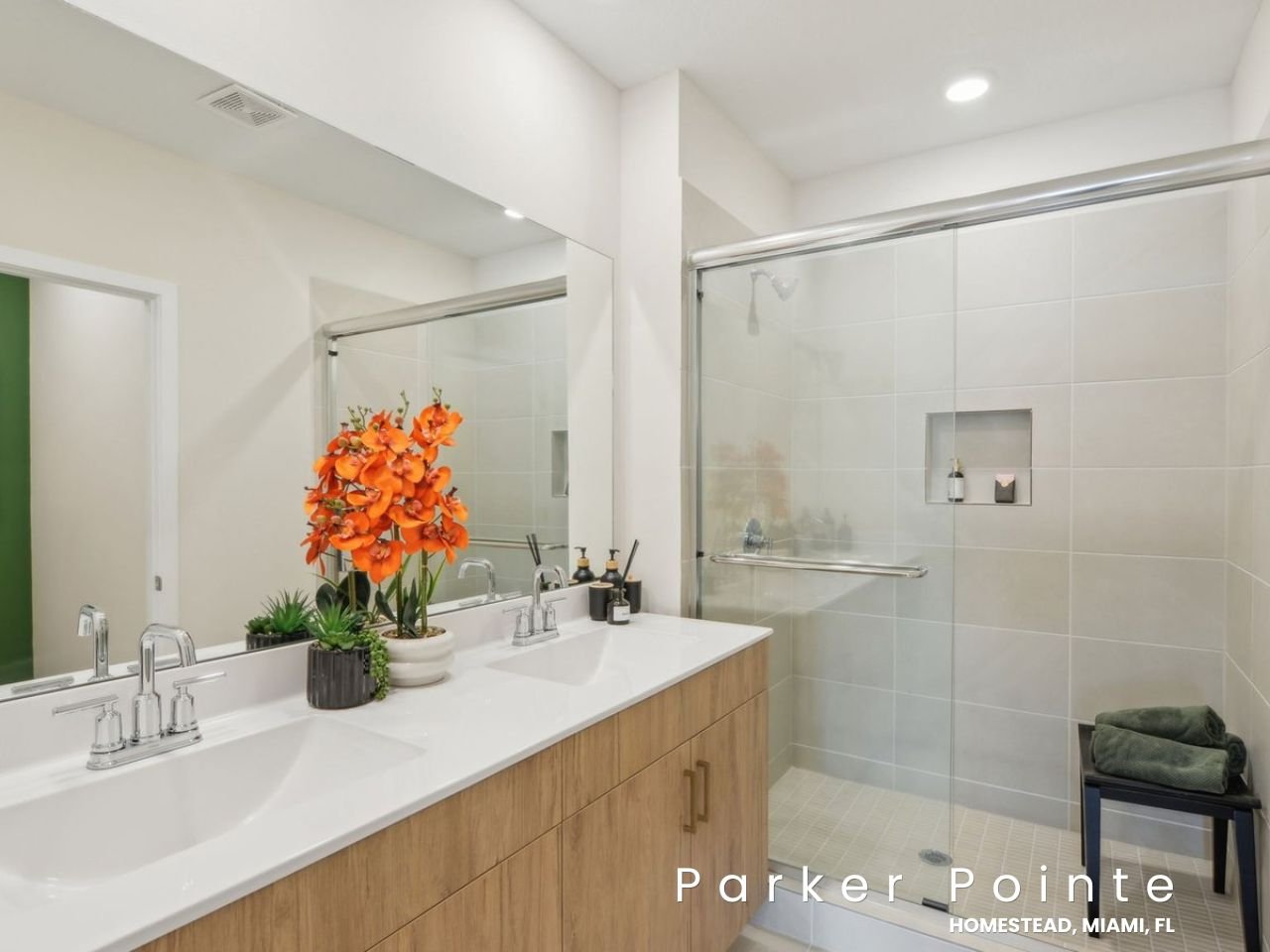 Parker Pointe – El Estilo de Vida Suburbano Perfecto con Amenidades de Primer Nivel